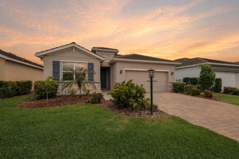 Under contract-accepting backup offers. Welcome to Star Farms at - Beach Home for sale in Lakewood Ranch, Florida on Beachhouse.com