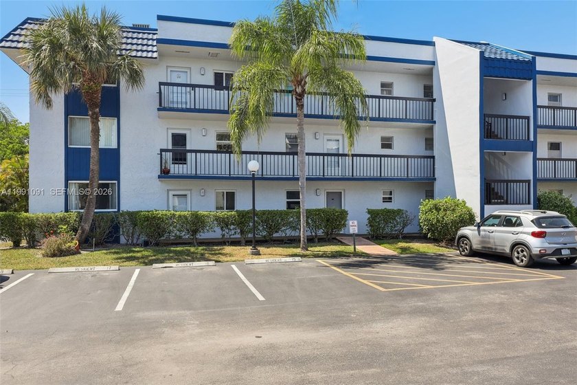 Spacious unit located in a well-maintained 55+ community in - Beach Condo for sale in Margate, Florida on Beachhouse.com