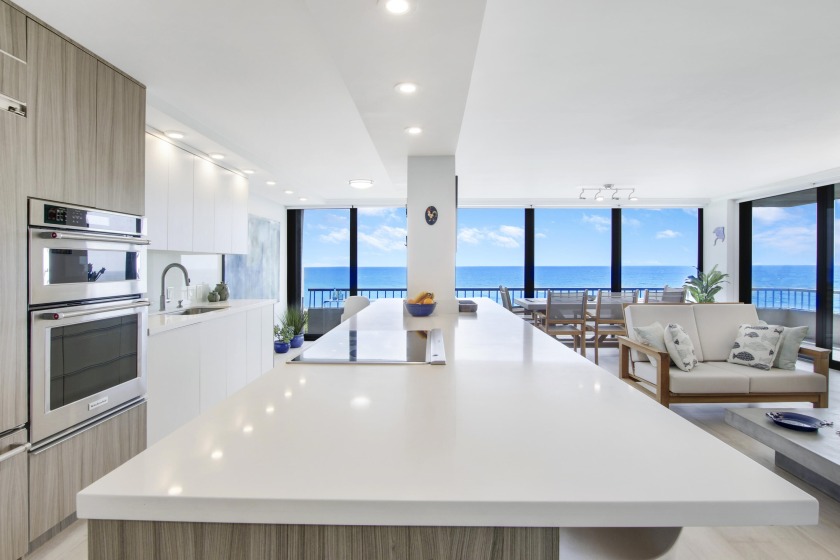 Breathtaking panoramic views overlooking MacArthur State Park - Beach Condo for sale in Singer Island, Florida on Beachhouse.com