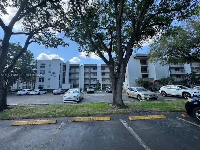 Rarely available and truly a one-of-a-kind opportunity! This - Beach Condo for sale in Davie, Florida on Beachhouse.com