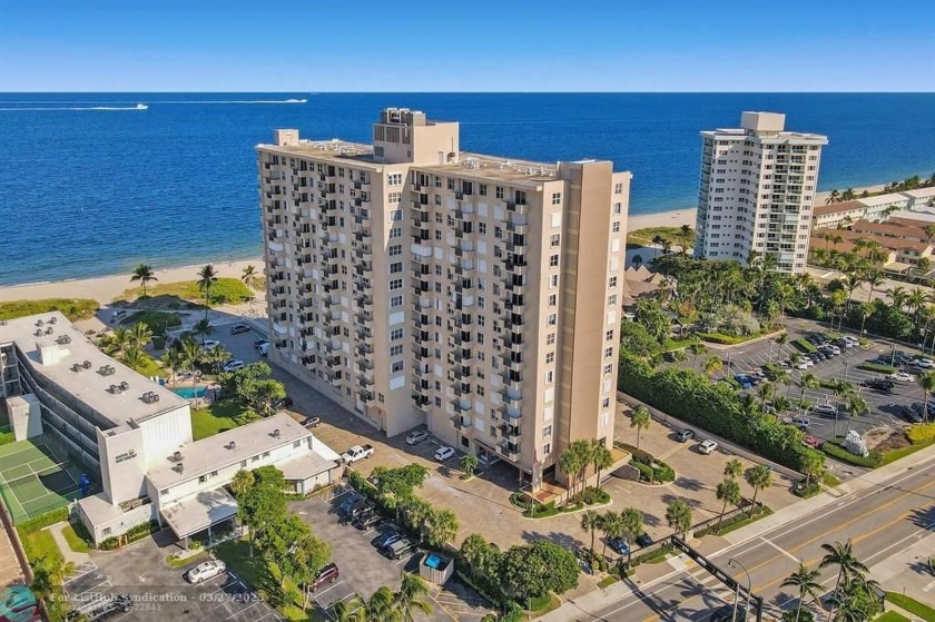 This spacious, newly renovated, 2 bed/2bath apt, located in - Beach Condo for sale in Lauderdale By The Sea, Florida on Beachhouse.com