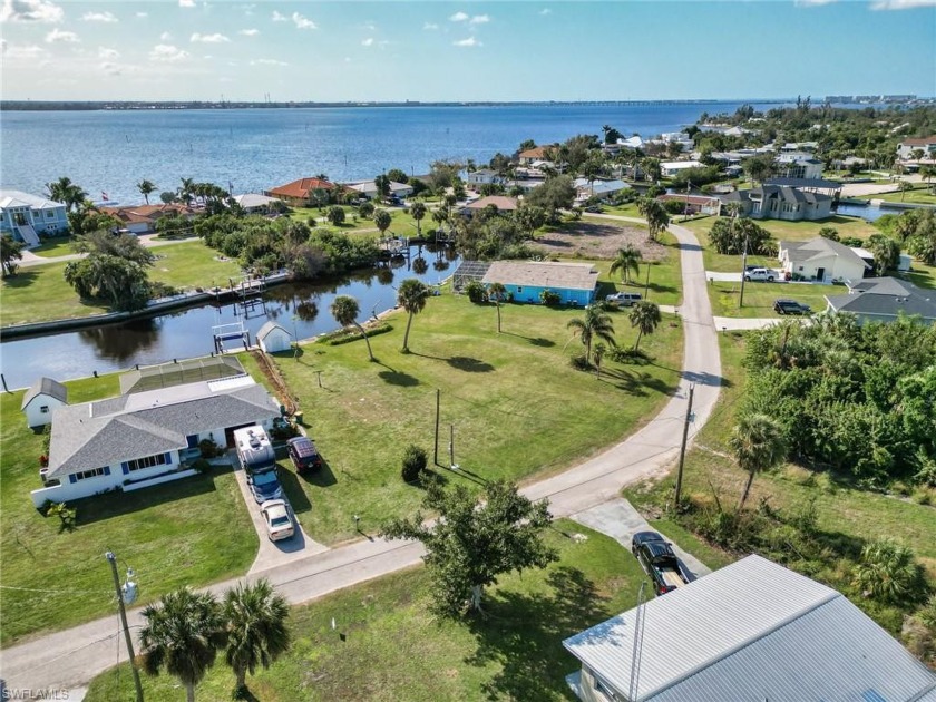 Don't miss the chance to create your own waterfront oasis. This - Beach Lot for sale in Port Charlotte, Florida on Beachhouse.com