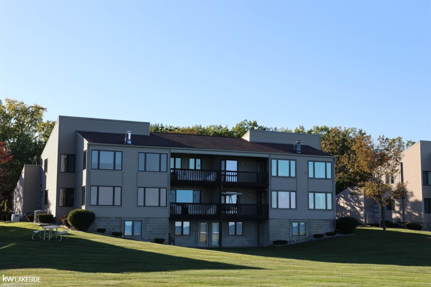 Beautiful 2-Bedroom, 3-Bath beachfront Condo on Lake Huron! - Beach Condo for sale in Lakeport, Michigan on Beachhouse.com