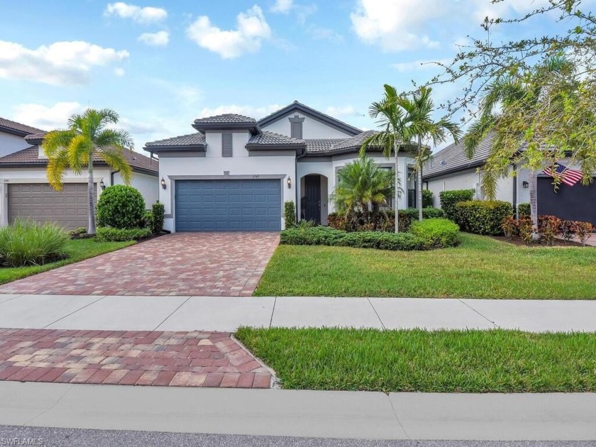 Welcome to this stunning Summerwood floor plan with an extended - Beach Home for sale in Naples, Florida on Beachhouse.com