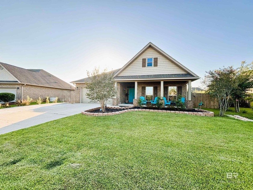 Welcome to your beautiful all-brick home in the highly - Beach Home for sale in Gulf Shores, Alabama on Beachhouse.com