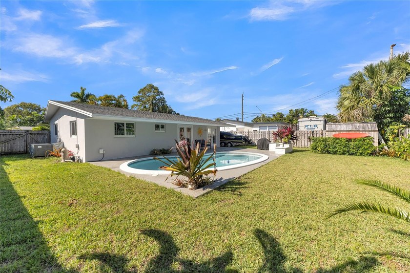 First Time Buyers! Buy this Single-Family Home w/a POOL with $0 - Beach Home for sale in Oakland Park, Florida on Beachhouse.com
