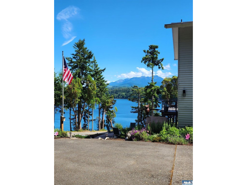Spectacular Saltwater View. Experience luxury coastal living on - Beach Home for sale in Port Angeles, Washington on Beachhouse.com