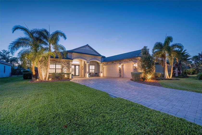 Welcome to this beautifully maintained home offering exceptional - Beach Home for sale in Bradenton, Florida on Beachhouse.com