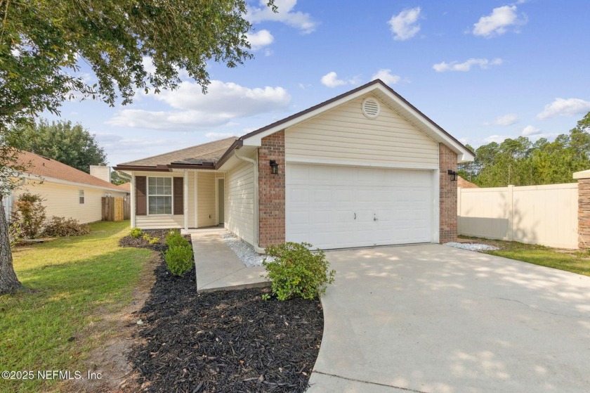 A must see! Fully renovated and conveniently located down the - Beach Home for sale in Yulee, Florida on Beachhouse.com