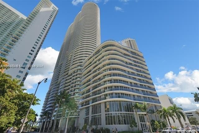 Unparalleled Amenities at Your Doorstep!*

- Publix, park - Beach Condo for sale in Miami, Florida on Beachhouse.com