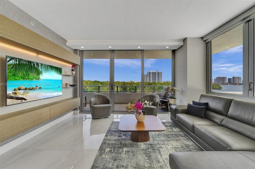 Spectacular 3 Bed/3 Bath + Den, corner unit in the best line at - Beach Condo for sale in North Miami Beach, Florida on Beachhouse.com