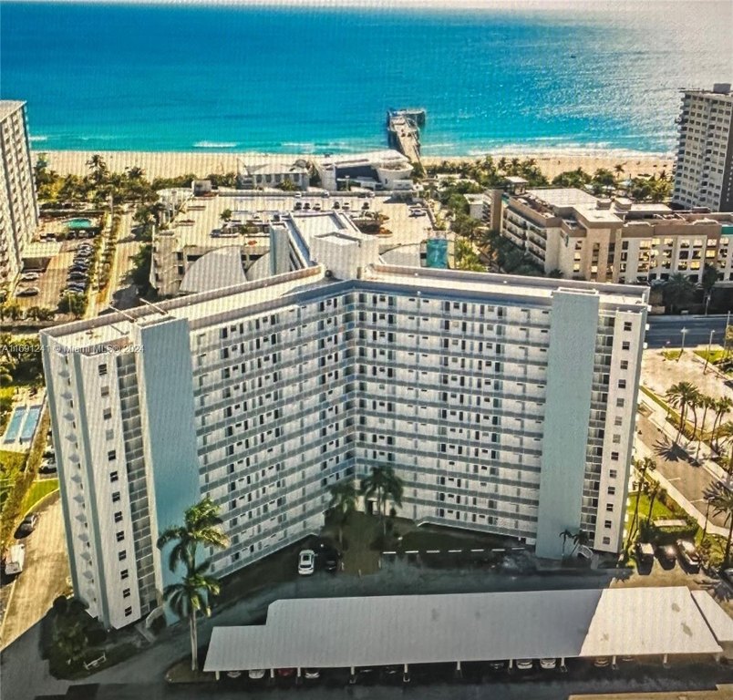 Perfect location in the heart of Pompano Beach, just steps from - Beach Condo for sale in Pompano Beach, Florida on Beachhouse.com