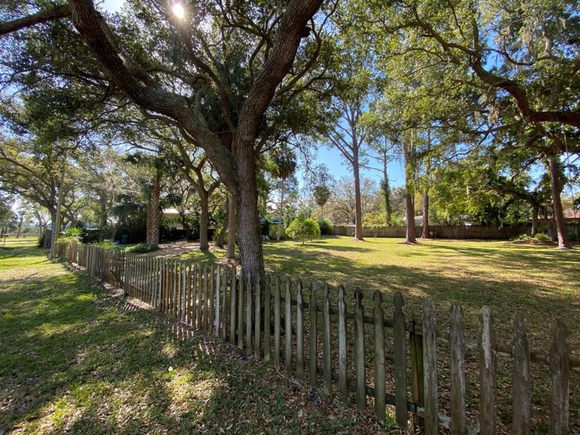 If you are looking for a beautiful piece of vacant land on an - Beach Lot for sale in Cedar Key, Florida on Beachhouse.com