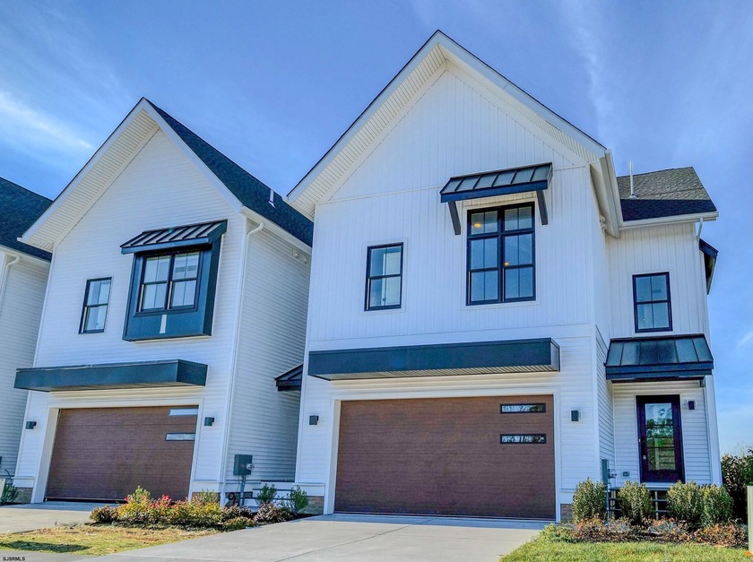 At Creek View Linwood, days unfold with the rhythm of the - Beach Home for sale in Linwood, New Jersey on Beachhouse.com