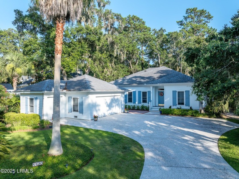Wonderfully maintained home nestled in a quiet cul-de-sac and - Beach Home for sale in Dataw Island, South Carolina on Beachhouse.com