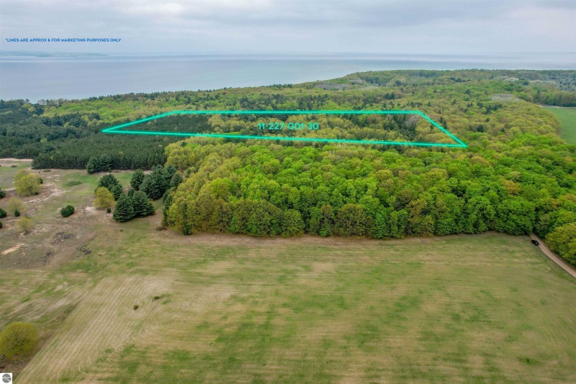 10 acres on Old Mission Peninsula with 100' of shared frontage - Beach Acreage for sale in Traverse City, Michigan on Beachhouse.com