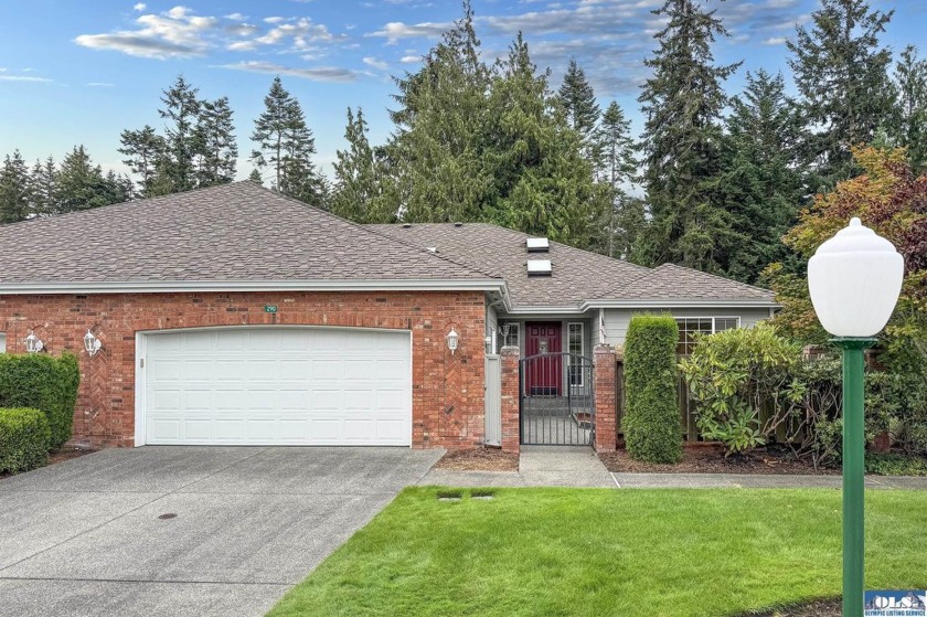 Discover refined living in this spacious 2-bedroom, 2-bath - Beach Condo for sale in Sequim, Washington on Beachhouse.com