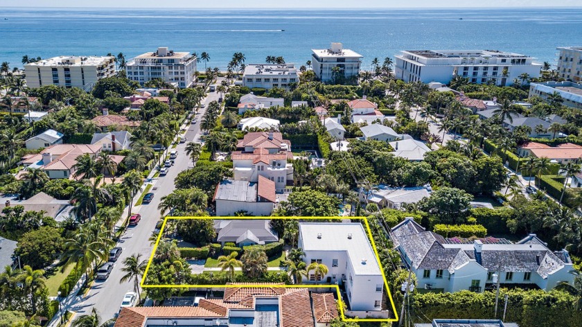 Opportunity awaits at this large 10,000+ sq. ft. property - Beach Townhome/Townhouse for sale in Palm Beach, Florida on Beachhouse.com