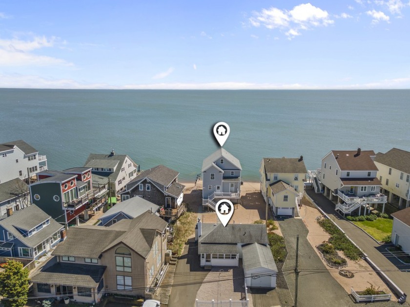 Fabulous opportunity for TWO HOMES! The 1st is a direct - Beach Home for sale in East Haven, Connecticut on Beachhouse.com
