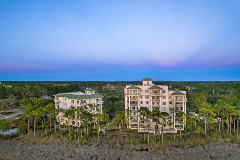 BAY VIEWS. FURNISHED. DEEDED GARAGE. Wake up to stunning views - Beach Condo for sale in Miramar Beach, Florida on Beachhouse.com