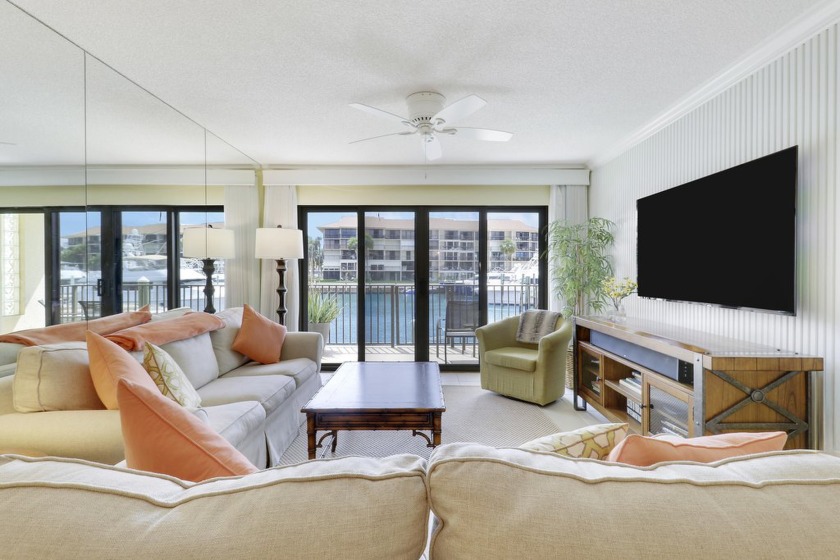 Beautifully updated 2/2 first floor Condo with Marina views - Beach Condo for sale in Jupiter, Florida on Beachhouse.com