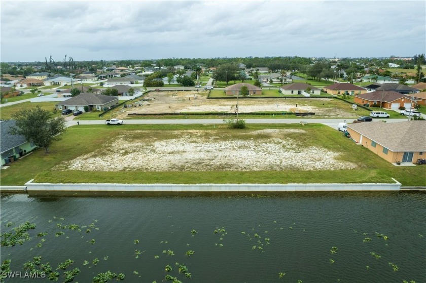 This exceptional multi-family zoned lot offers 200 feet of - Beach Lot for sale in Cape Coral, Florida on Beachhouse.com