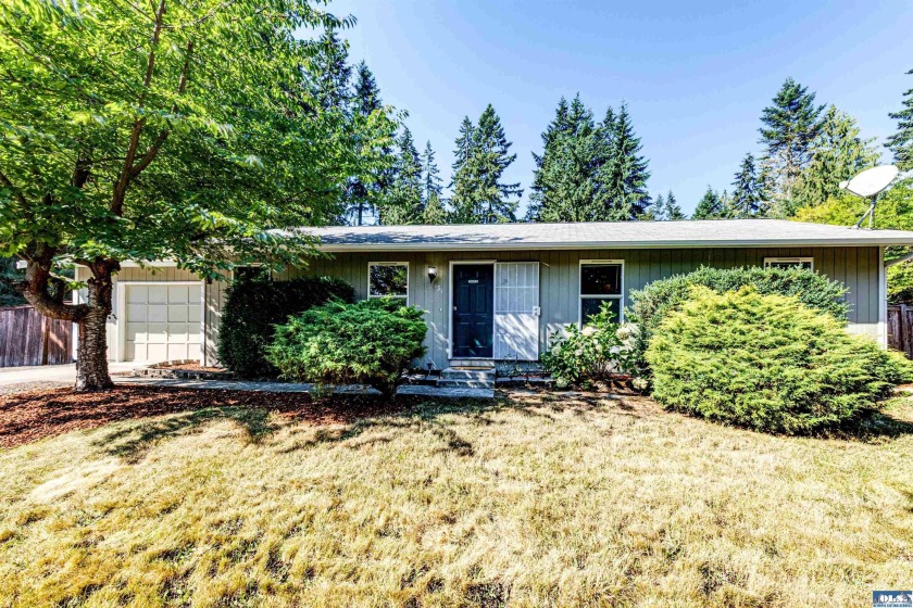 3BR 2BA on a large lot in sunny Sequim's Solmar neighborhood! - Beach Home for sale in Sequim, Washington on Beachhouse.com