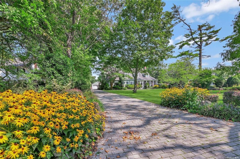 New To Market! Fabulous Location! Beautiful Farm Style Colonial - Beach Home for sale in Sayville, New York on Beachhouse.com