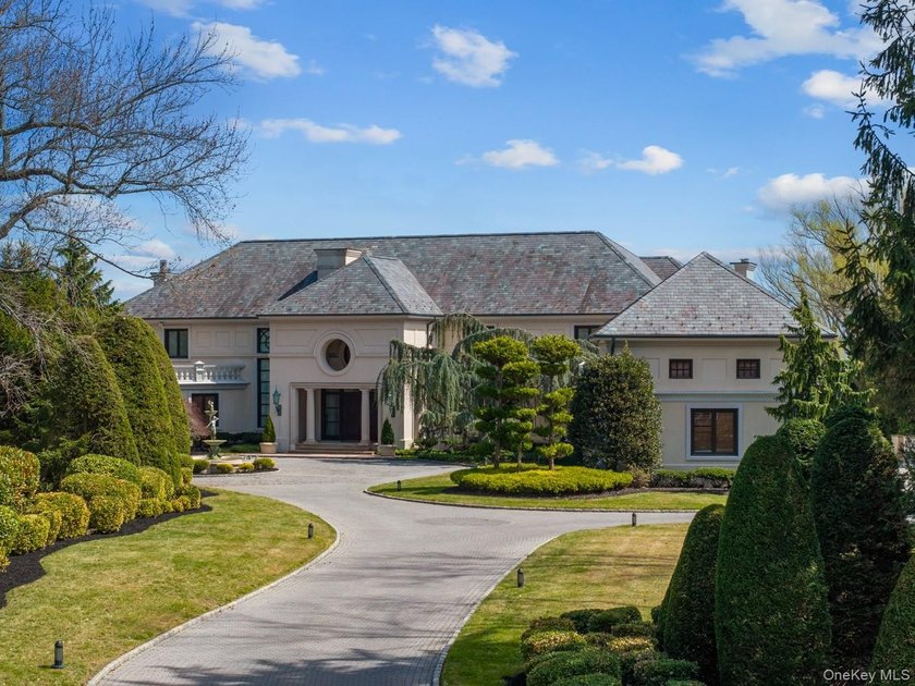 Known as the Snapple house, 1245 Veeder Drive has stood as one - Beach Home for sale in Hewlett Bay Park, New York on Beachhouse.com