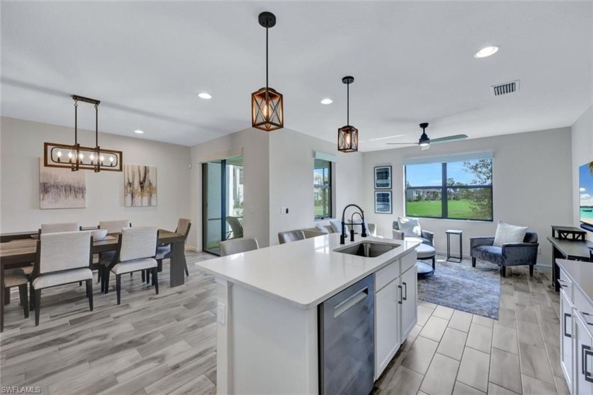 This 2022 bright S/W facing home has been exceptionally well - Beach Home for sale in Bonita Springs, Florida on Beachhouse.com