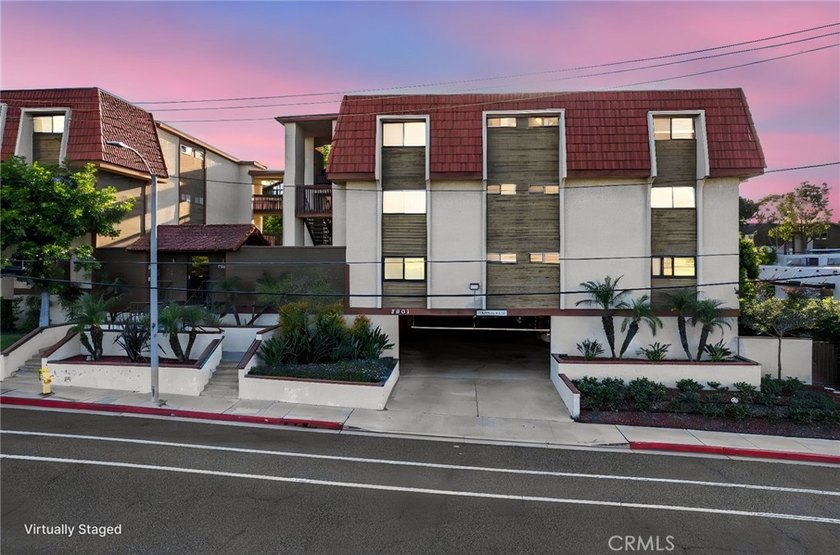 Welcome to refined living in the highly desirable Northview - Beach Condo for sale in Signal Hill, California on Beachhouse.com