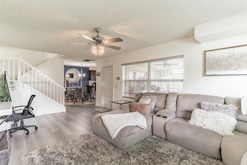 Look no further!! Step inside this beautifully maintained 2 - Beach Townhome/Townhouse for sale in Boynton  Beach, Florida on Beachhouse.com