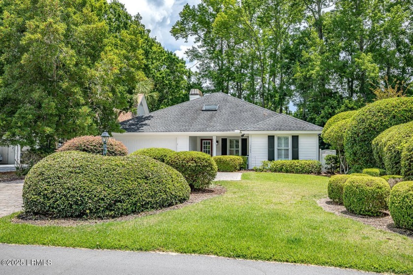 Charming One-Level Living on Prestigious Dataw Island.  Welcome - Beach Home for sale in Dataw Island, South Carolina on Beachhouse.com