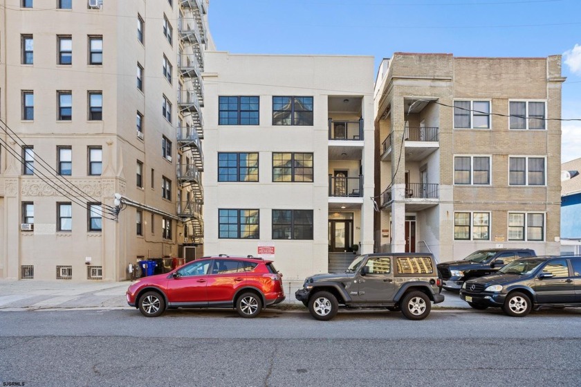 Welcome to beachfront living at Residences at Raleigh in - Beach Townhome/Townhouse for sale in Atlantic City, New Jersey on Beachhouse.com