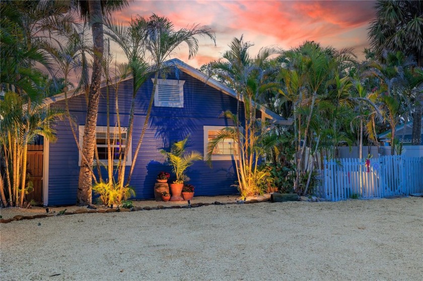 Welcome to 722 Gulf Blvd. A Rare Beachside Gem with Endless - Beach Home for sale in Indian Rocks Beach, Florida on Beachhouse.com