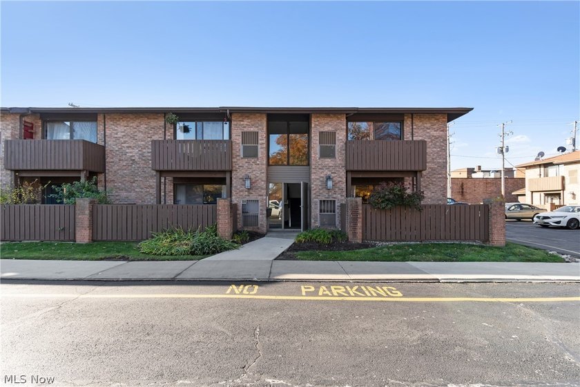 Welcome to 11045 Lake Ave APT 18, a freshly renovated and - Beach Condo for sale in Cleveland, Ohio on Beachhouse.com