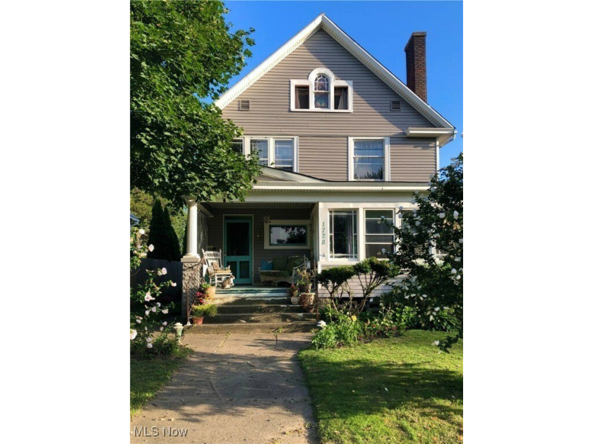 Authenticity, Elegance, Affordable! This distinctive - Beach Home for sale in Ashtabula, Ohio on Beachhouse.com