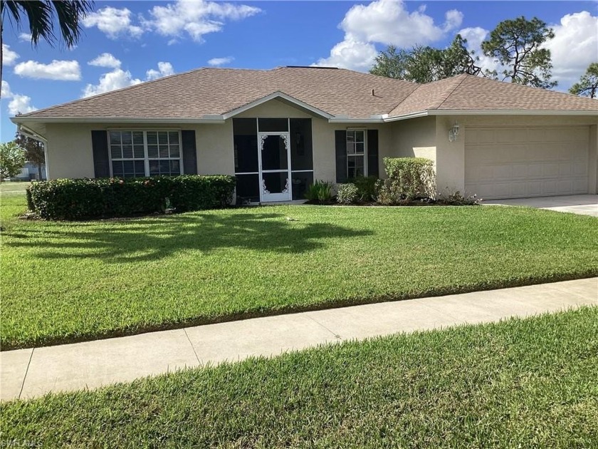 Step into this open and airy 3 bedroom home in Riviera Golf - Beach Home for sale in Naples, Florida on Beachhouse.com