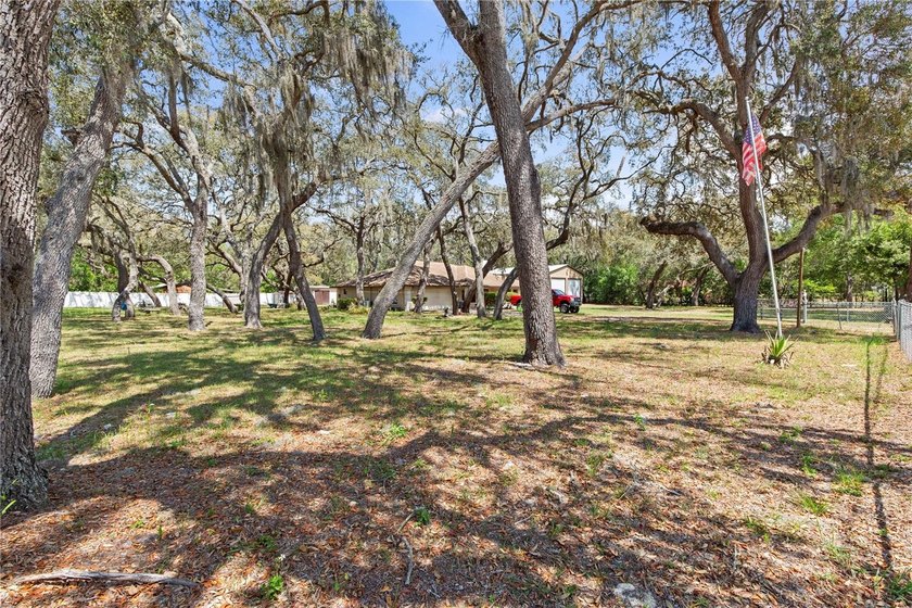 One or more photo(s) has been virtually staged. Welcome to this - Beach Home for sale in Spring Hill, Florida on Beachhouse.com