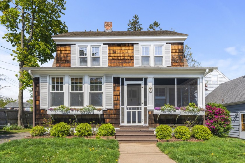 ***FINAL and BEST DUE 8 PM TUESDAY 5/13. Embrace the allure of - Beach Home for sale in West Haven, Connecticut on Beachhouse.com