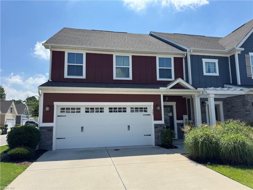 Located in the heart of Grassfield, this like-new Chesapeake - Beach Townhome/Townhouse for sale in Chesapeake, Virginia on Beachhouse.com