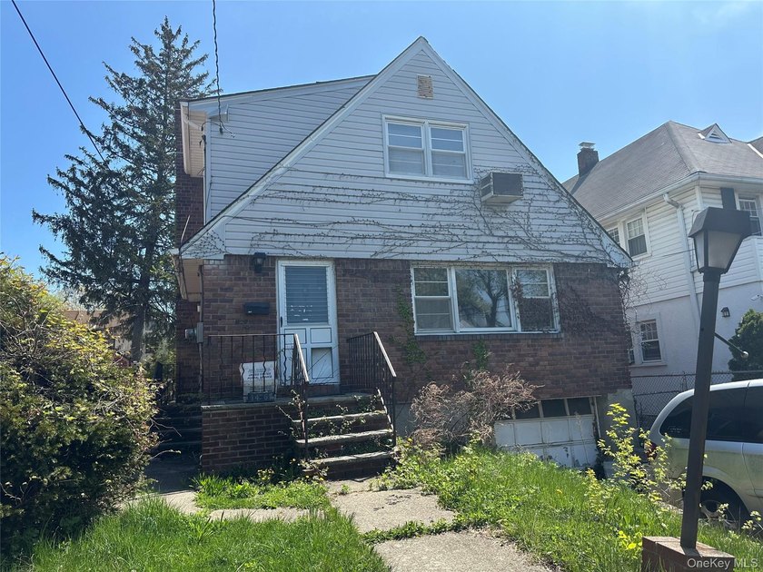 Handyman Special in the Heart of Whitestone. Needs Updating and - Beach Home for sale in Whitestone, New York on Beachhouse.com