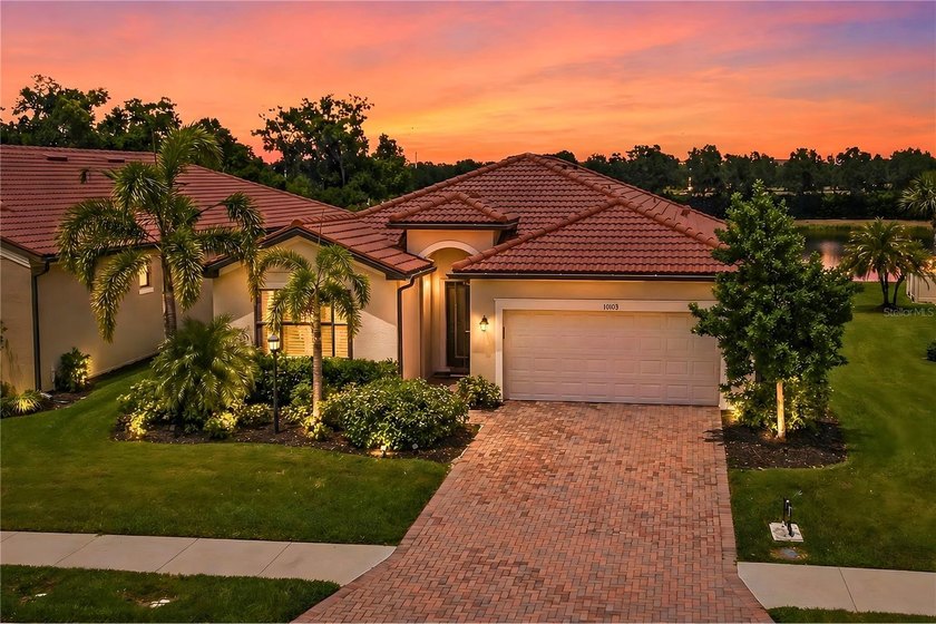 Back on market through no fault of the property. Previous buyers - Beach Home for sale in Bradenton, Florida on Beachhouse.com