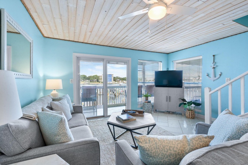 Welcome to Commodores Landing, a low-rise waterfront condo - Beach Condo for sale in Fort Walton Beach, Florida on Beachhouse.com
