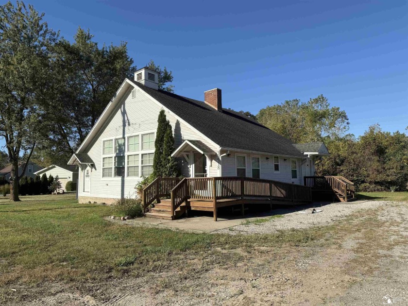 Impeccably clean and completely renovated, this former - Beach Commercial for sale in Rockwood, Michigan on Beachhouse.com