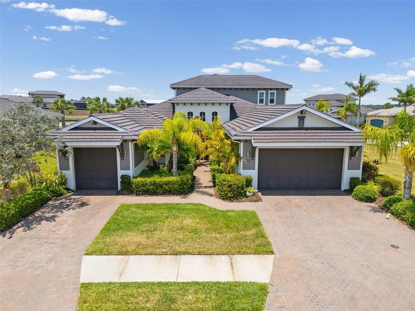 Welcome to paradise in the highly desirable, 24-hour staffed and - Beach Home for sale in Bradenton, Florida on Beachhouse.com
