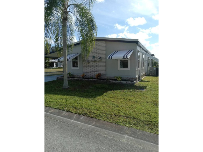 Wow!! This home has a great lot with beautiful sunsets  !! This - Beach Home for sale in Vero Beach, Florida on Beachhouse.com