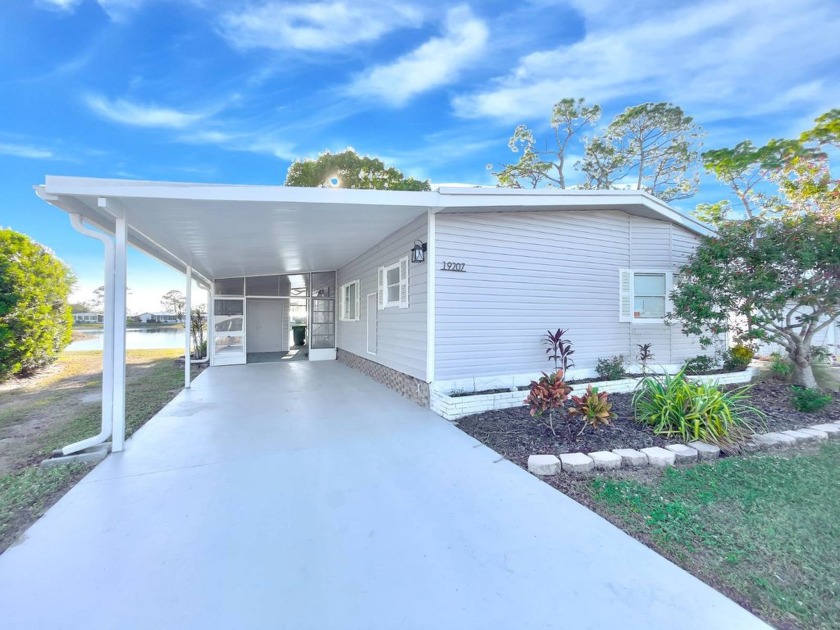 Welcome to your dream home in the highly desirable Lake Fairways - Beach Home for sale in North Fort Myers, Florida on Beachhouse.com