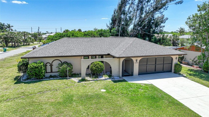 PRICED TO SELL  -   HUGE price adjustment - Welcome to your - Beach Home for sale in Port Charlotte, Florida on Beachhouse.com