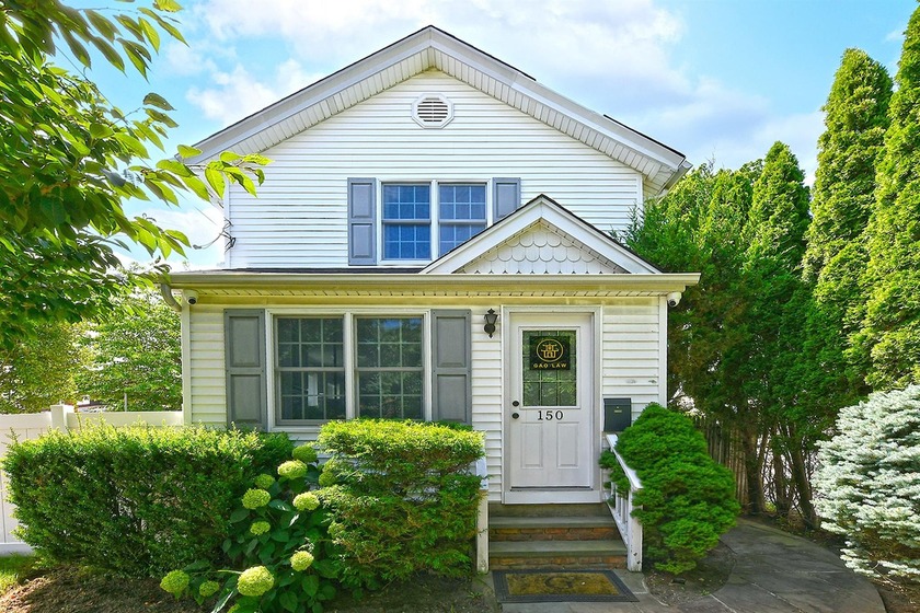 Primary location!  Two story freestanding commercial property - Beach Commercial for sale in Port Washington, New York on Beachhouse.com